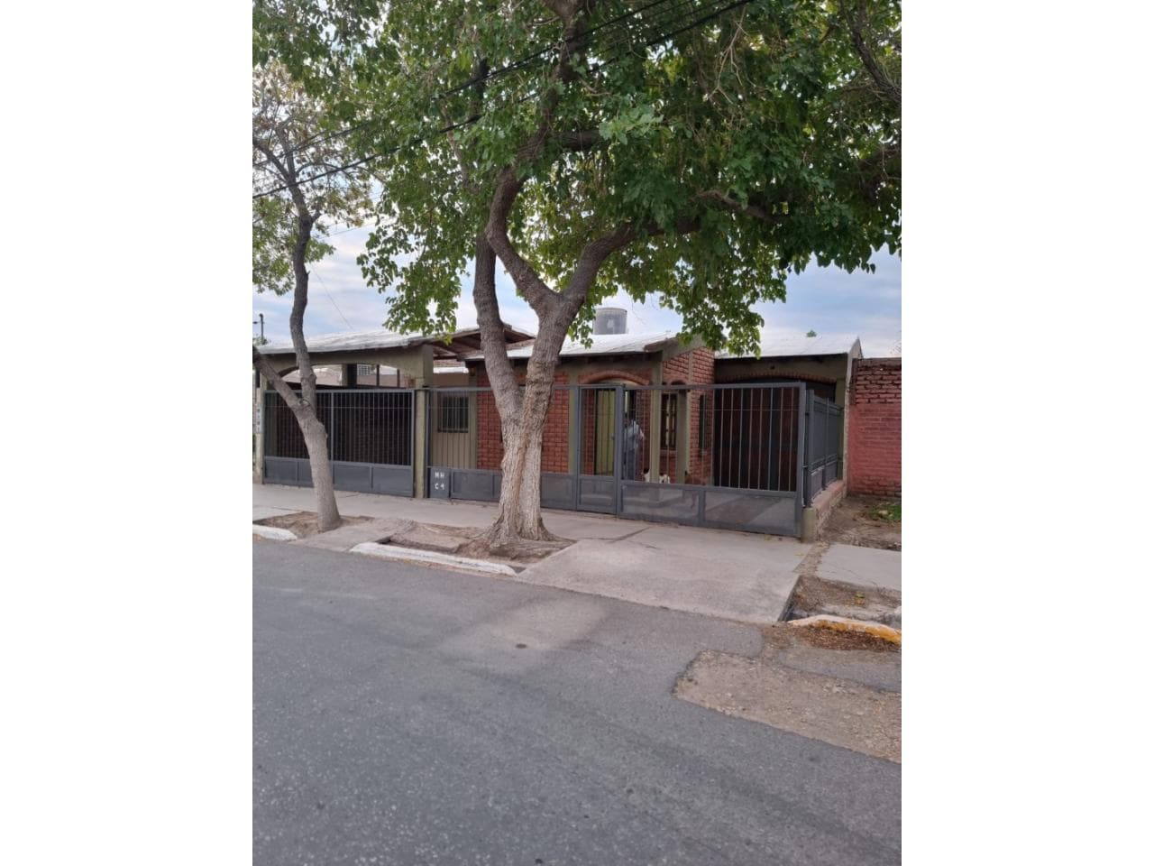 Vendo Casa Refaccionada En Chimbas - Busso Propiedades