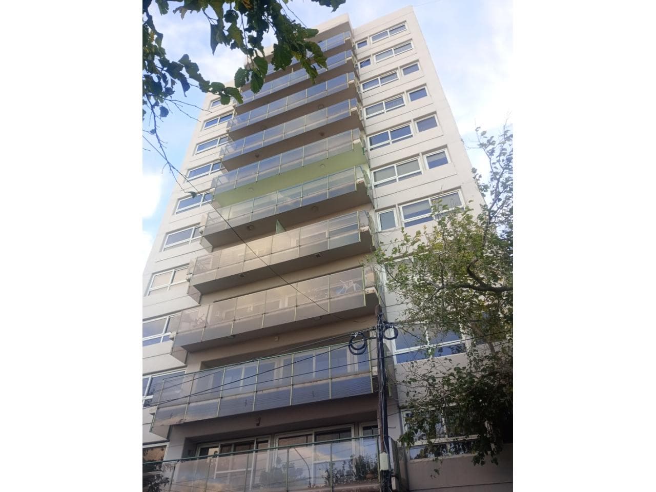 Venta. Catamarán 6 , 2 Dormitorios + Cochera