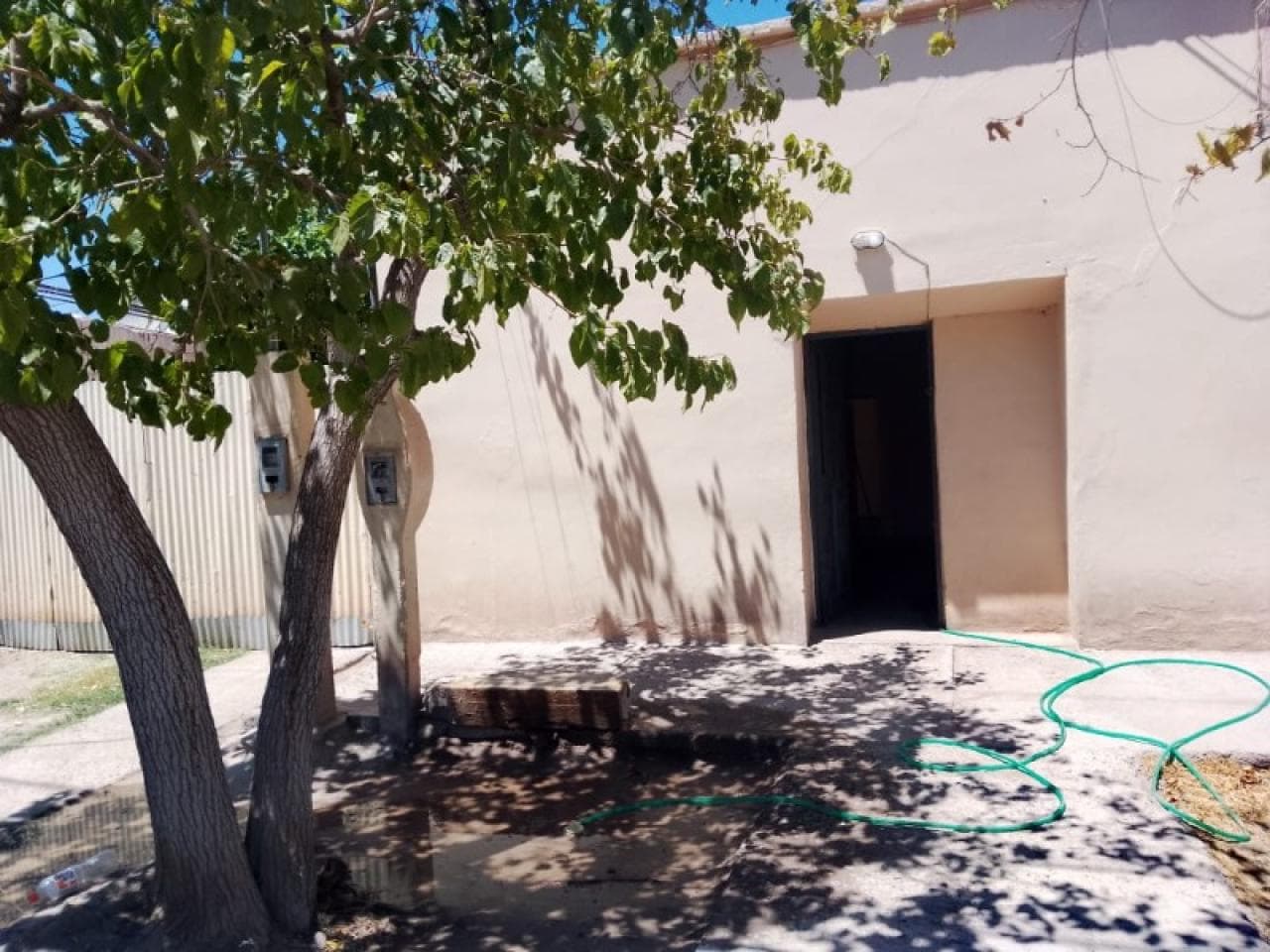 Vendo Casa Vieja Hoy En Alquiler Y Terreno Grande