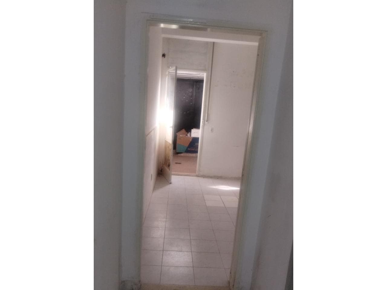 Alquilo Oficina Céntrica Tres Ambientes Y Baño