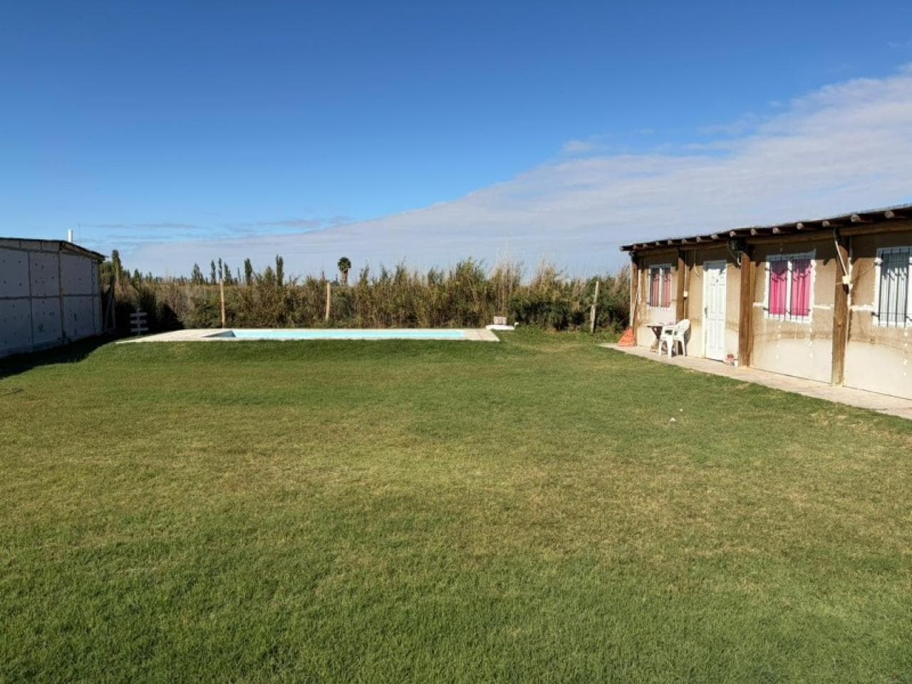 Vendo O Permuto Por Departamento..casa De Tres Dormitorios, Quincho Y Pileta