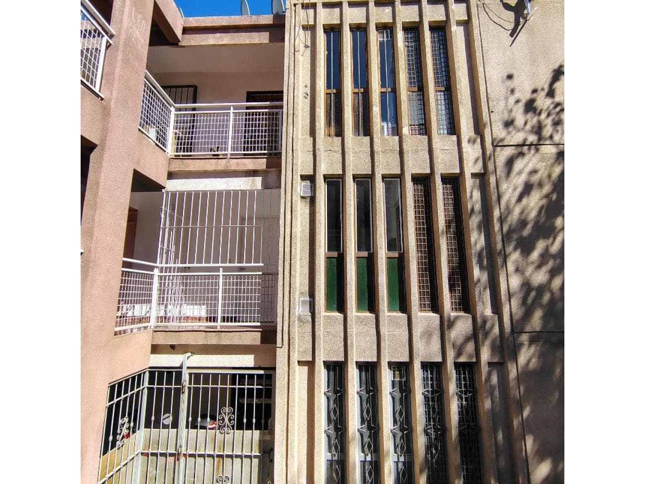 Venta. Depto Capital | B° San Martin Ubicación Inmejorable | 3 Dormitorios C/placard | 1 Baño | Living-comedor | Cocina