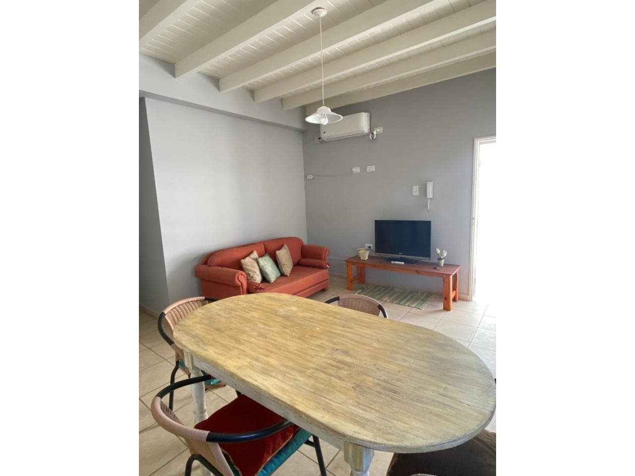 Alquiler Departamento Amoblado Capital, Excelente Zona Av. Paula Albarracín De Samiento, 1 Dormitorio