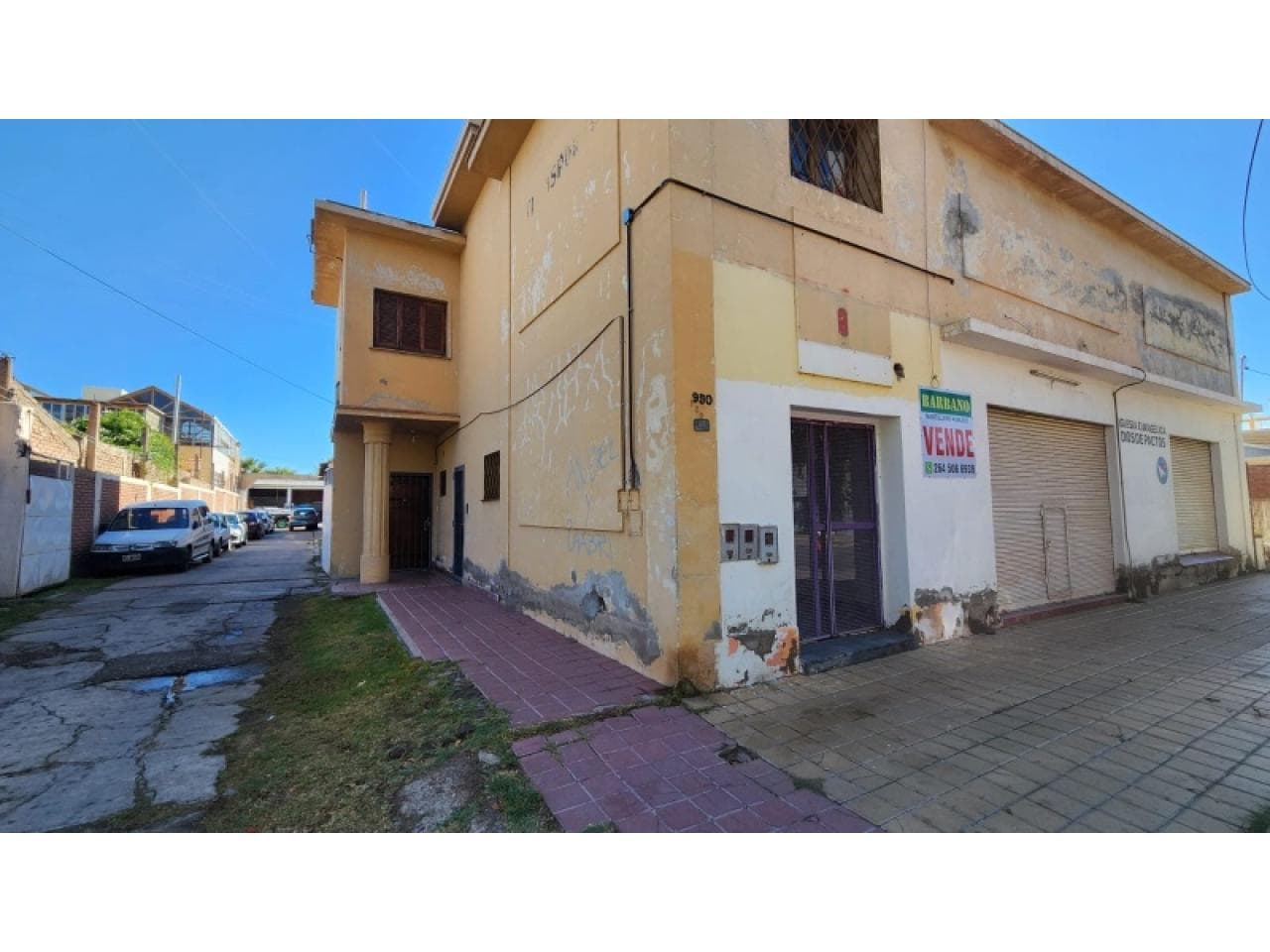 Venta. Importante Inmueble De 20mts X 70mts De Fondo = 1418m2. Capital