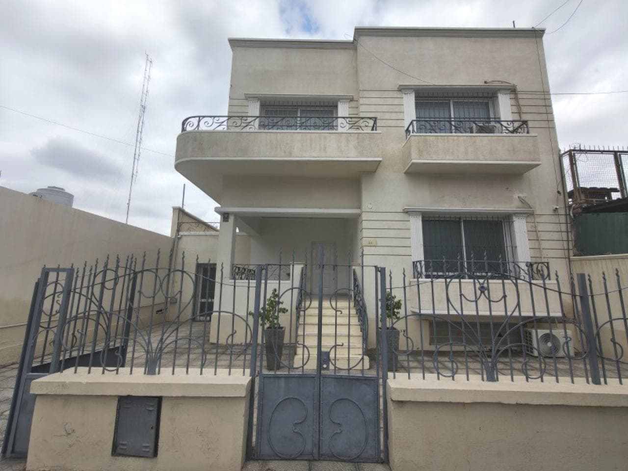🔶 Habitar Venta 🔶 Casa Capital - Gran Casa En Capital. Pedro Echagüe 34(o), Pasando Mendoza.