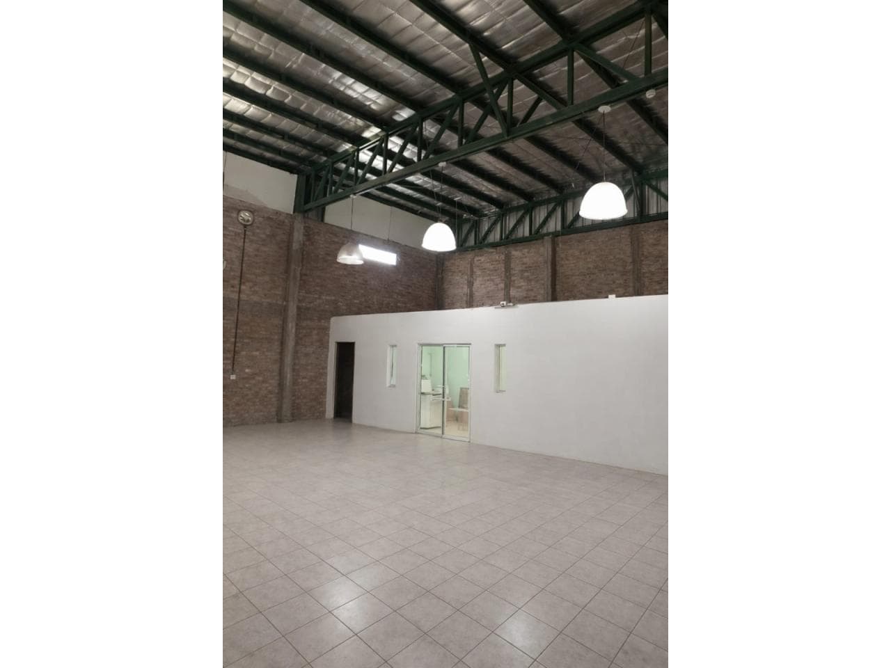 Se Vende Galpón A Estrenar