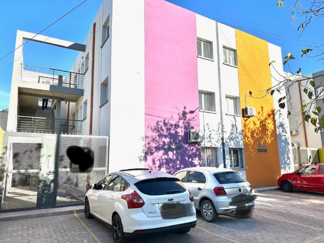 Alquiler. Dpto De 1 Dormitorio A Estrenar Aberastain Casi Brasil Piso 1 Por Escalera Sin Cochera. Capital