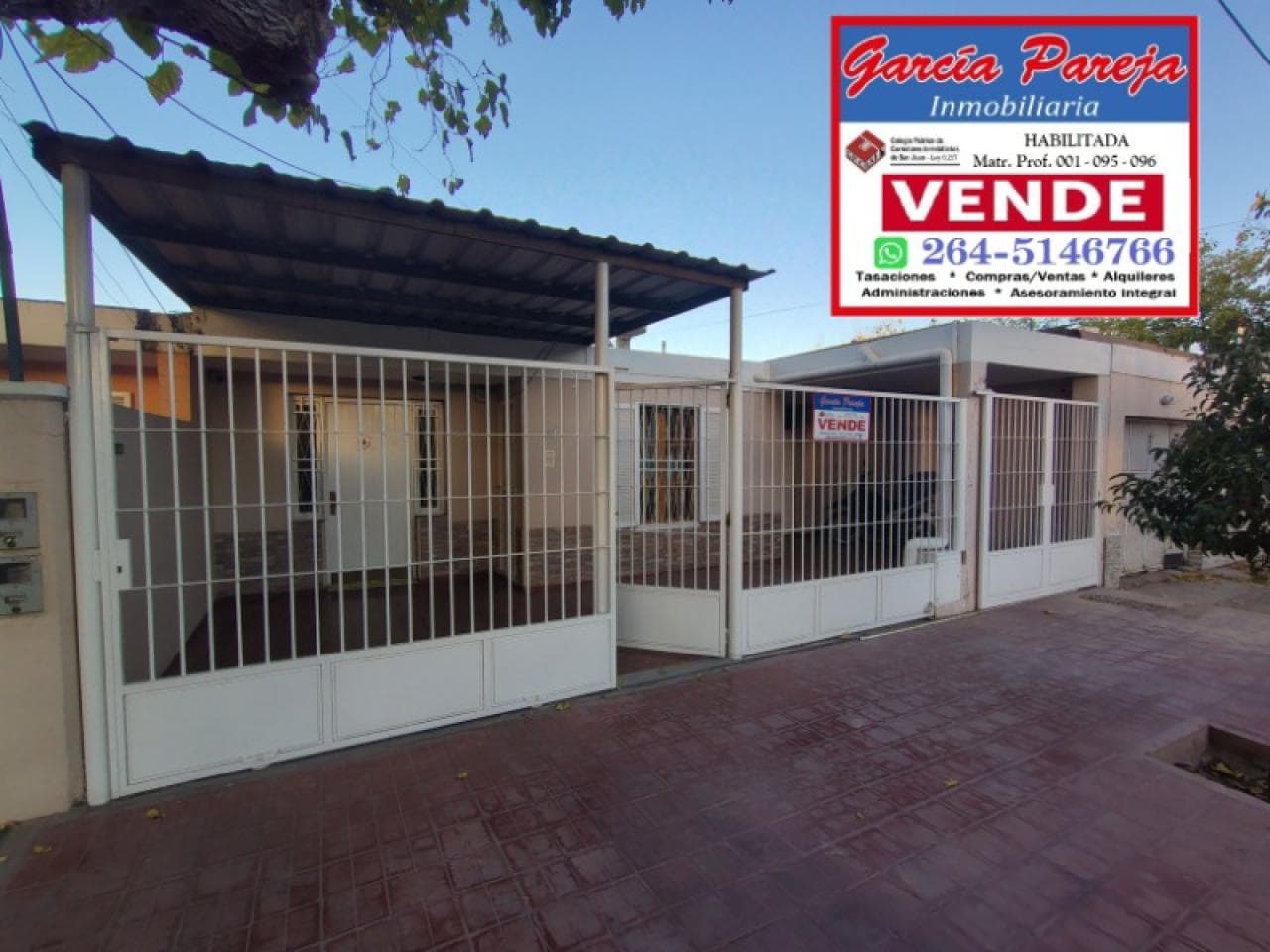 Amplia Casa B° Del Carmen Sobre Calle P. Moreno, Muy Cerca De Lat. Circunvalación Zona Auditorio-parque De Mayo 