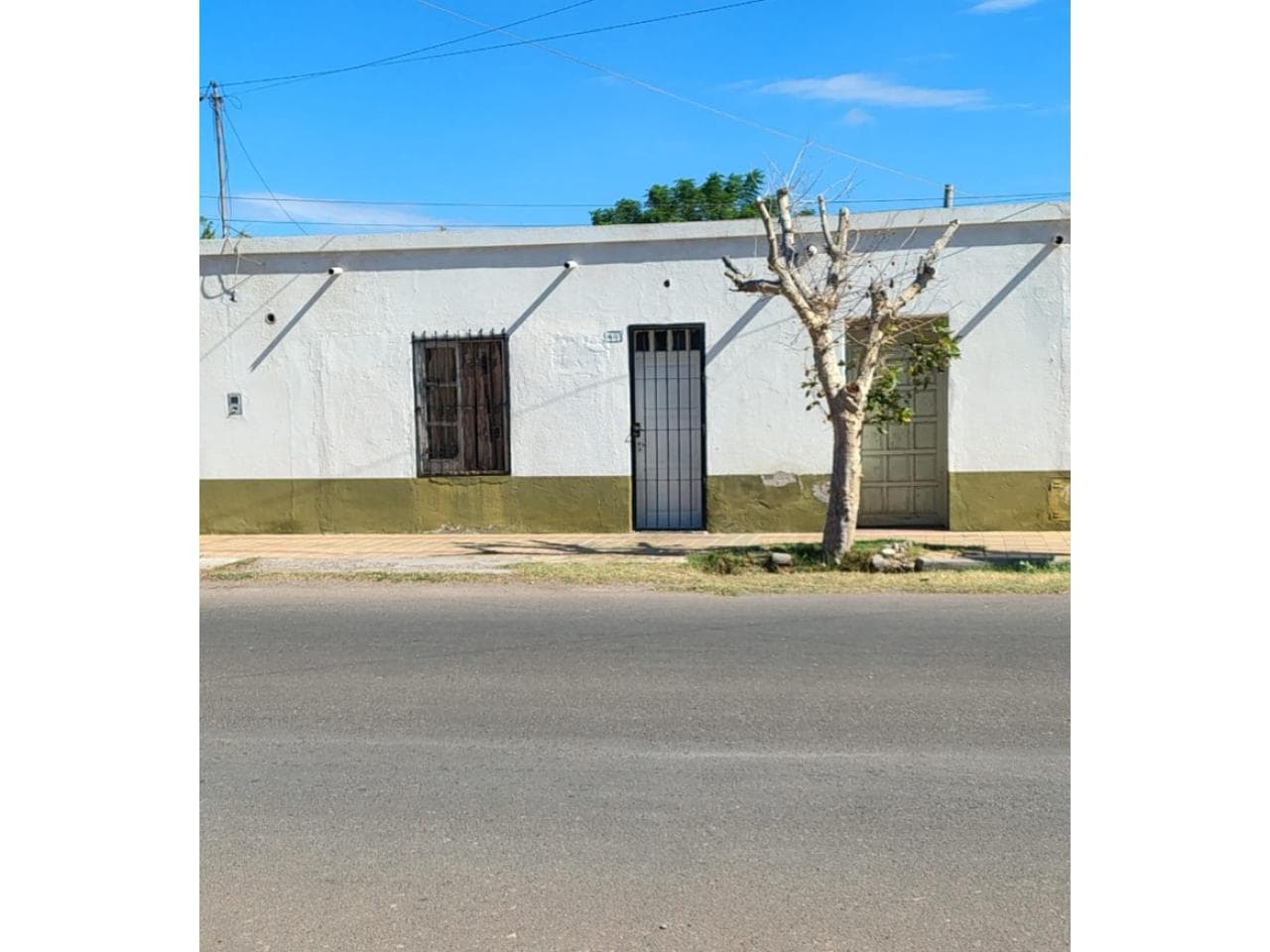 Venta. Casa En Villa Las Rosas, Rawson  Casa A Refaccionar  Precio De Terreno. Dueño Directo