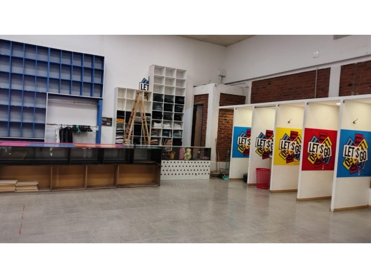 Alquiler Salon Comercial Para Polirubros. Rawson