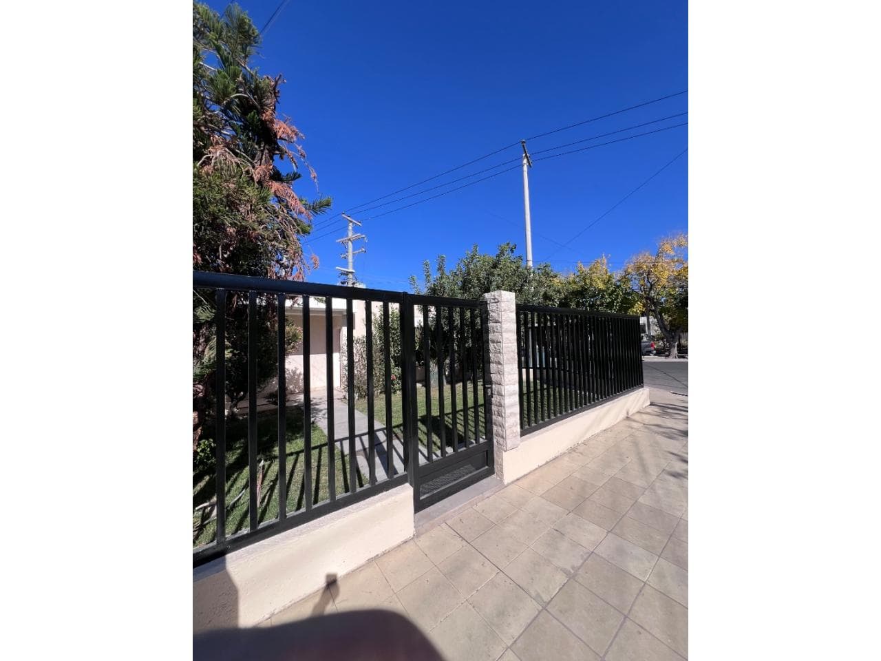 Departamento Independiente, Dos Dormitorios En Alquiler Barrio Foeva