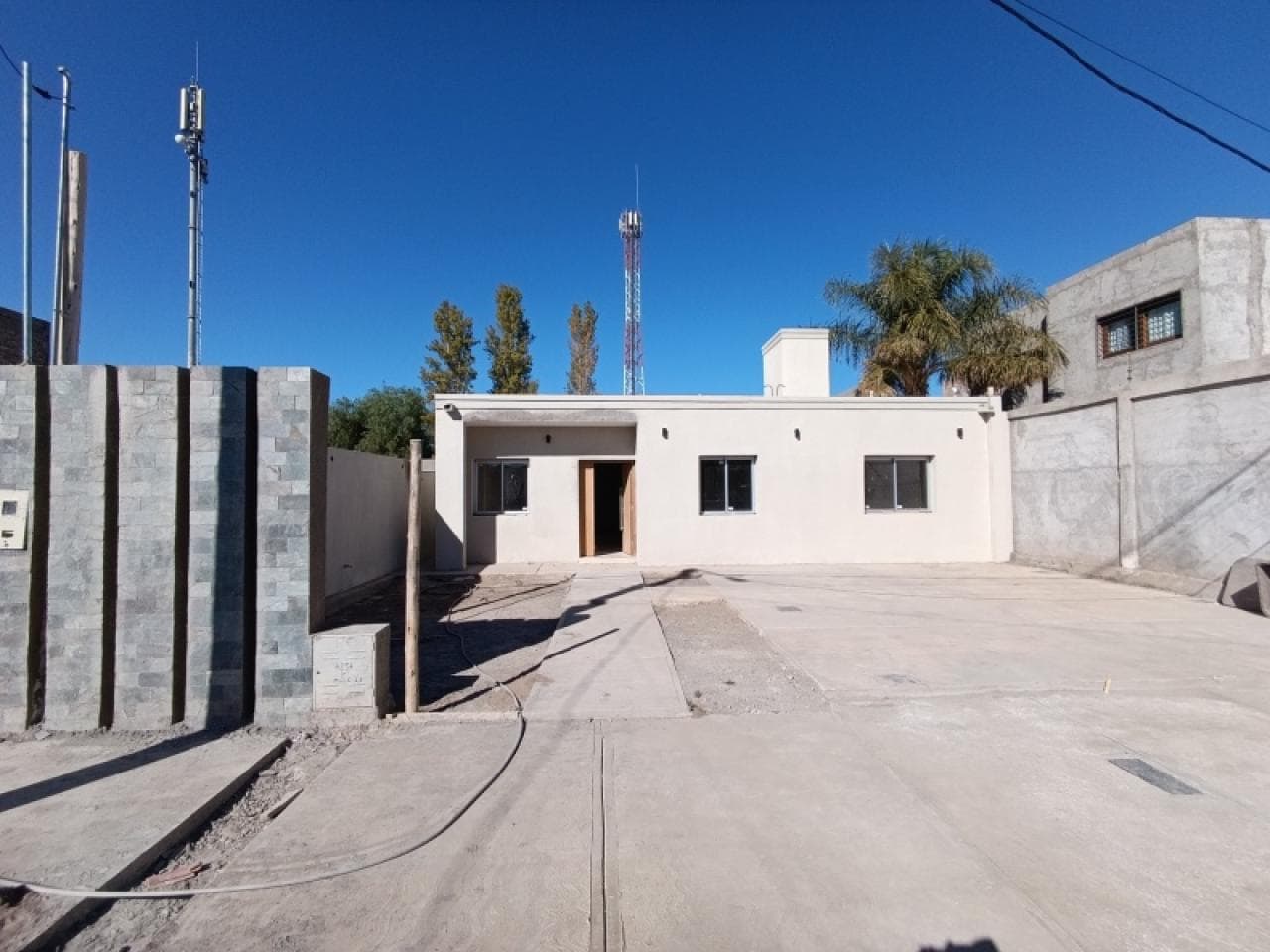 Venta- Casa 3 Dormitorios, 2 Baños- A Estrenar - Rivadavia