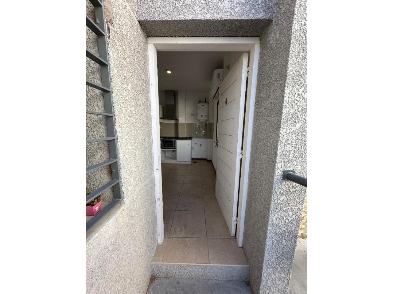 Alquiler, Monoambiente Con Balcón