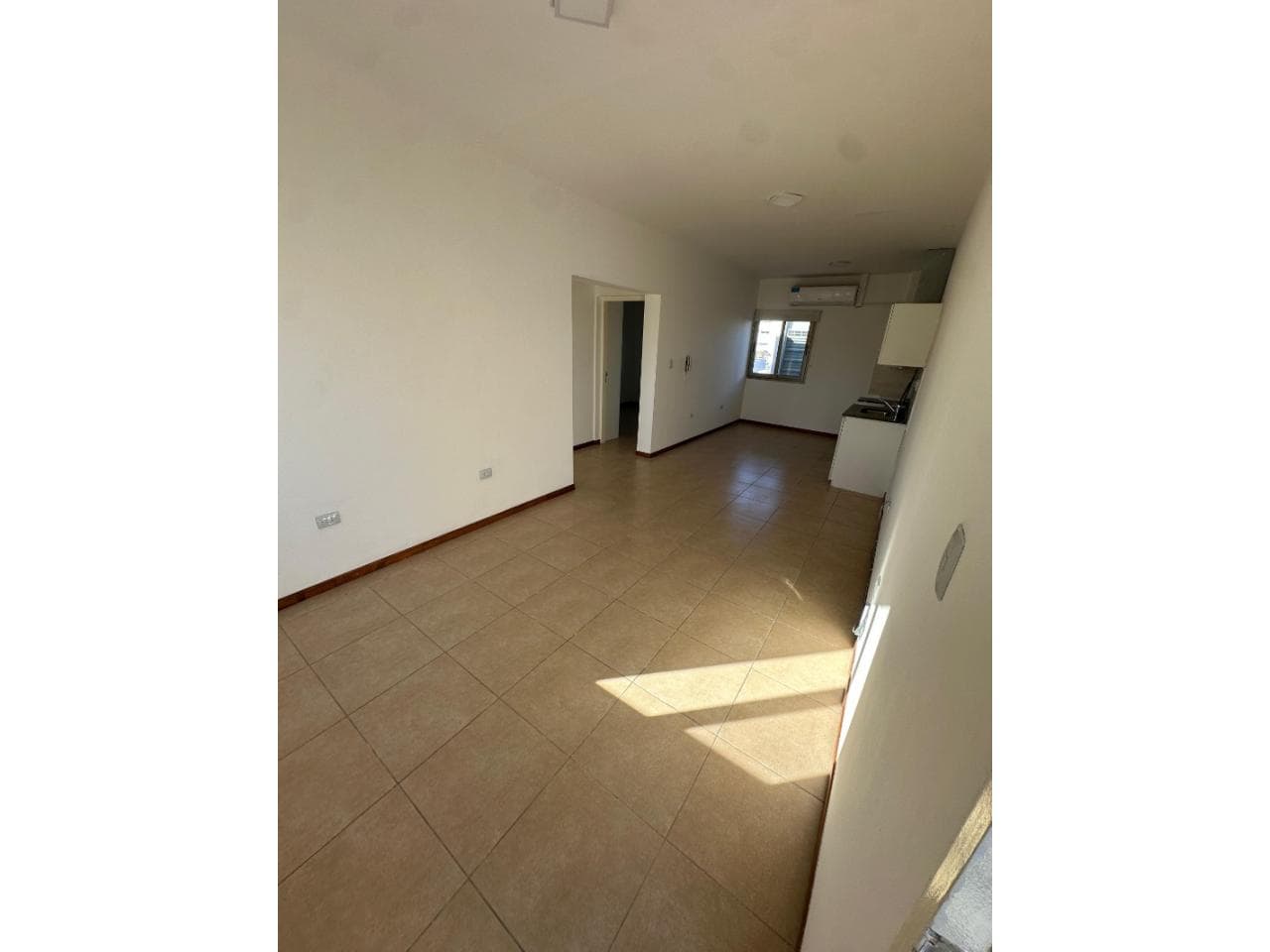 Venta, Departamento De 2 Habitaciones. Capital