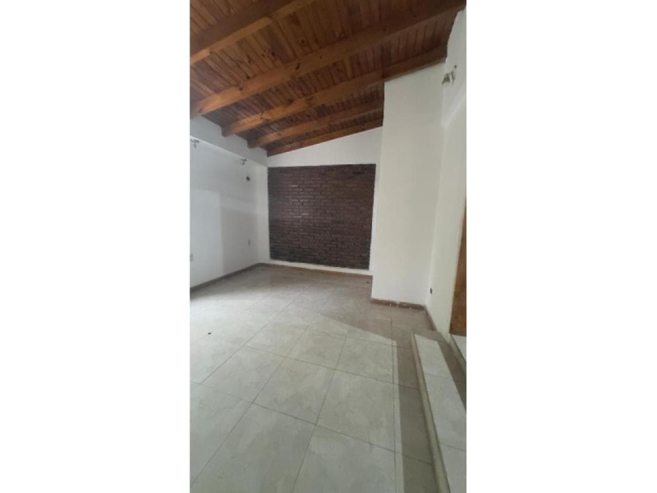 Vendo Casa Amplia En Pocito