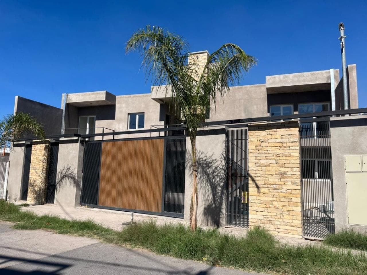 Venta De Departamentos En Capital De Categoria - B68