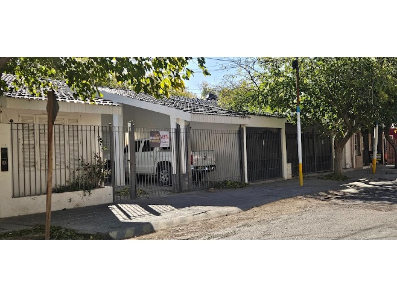 Venta. Casa B° Sarmiento - Ampliacion 3 Dormitorios, 2 Baños, Cochera Doble - Excelente Estado. Rawson