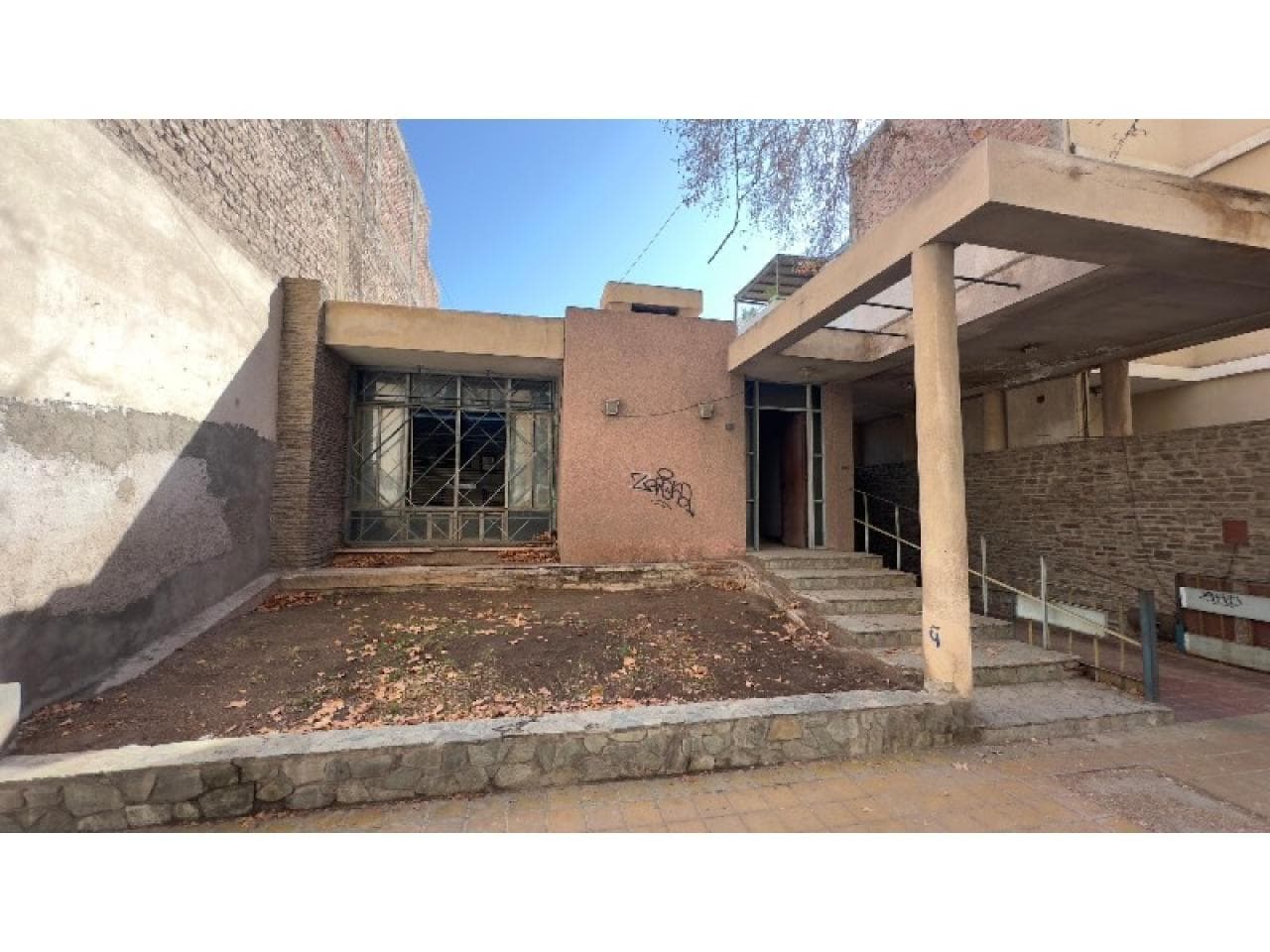 Venta De Terreno En Microcentro San Juan - C/ Constr. A Demoler - C73