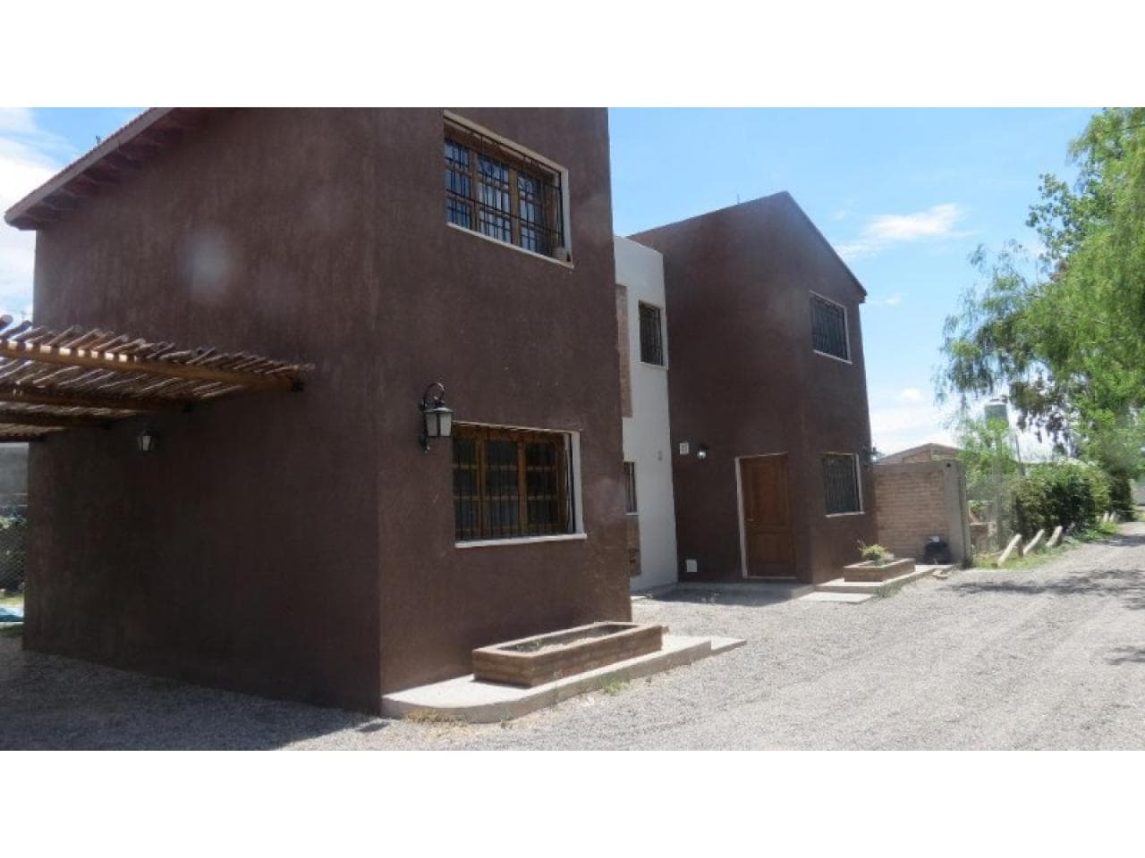 🔶 Habitar Alquiler 🔶 Departamento Rivadavia - Dúplex 2 Dorm. Cochera. Zona Sargento Cabral Y Cabaña. Riv