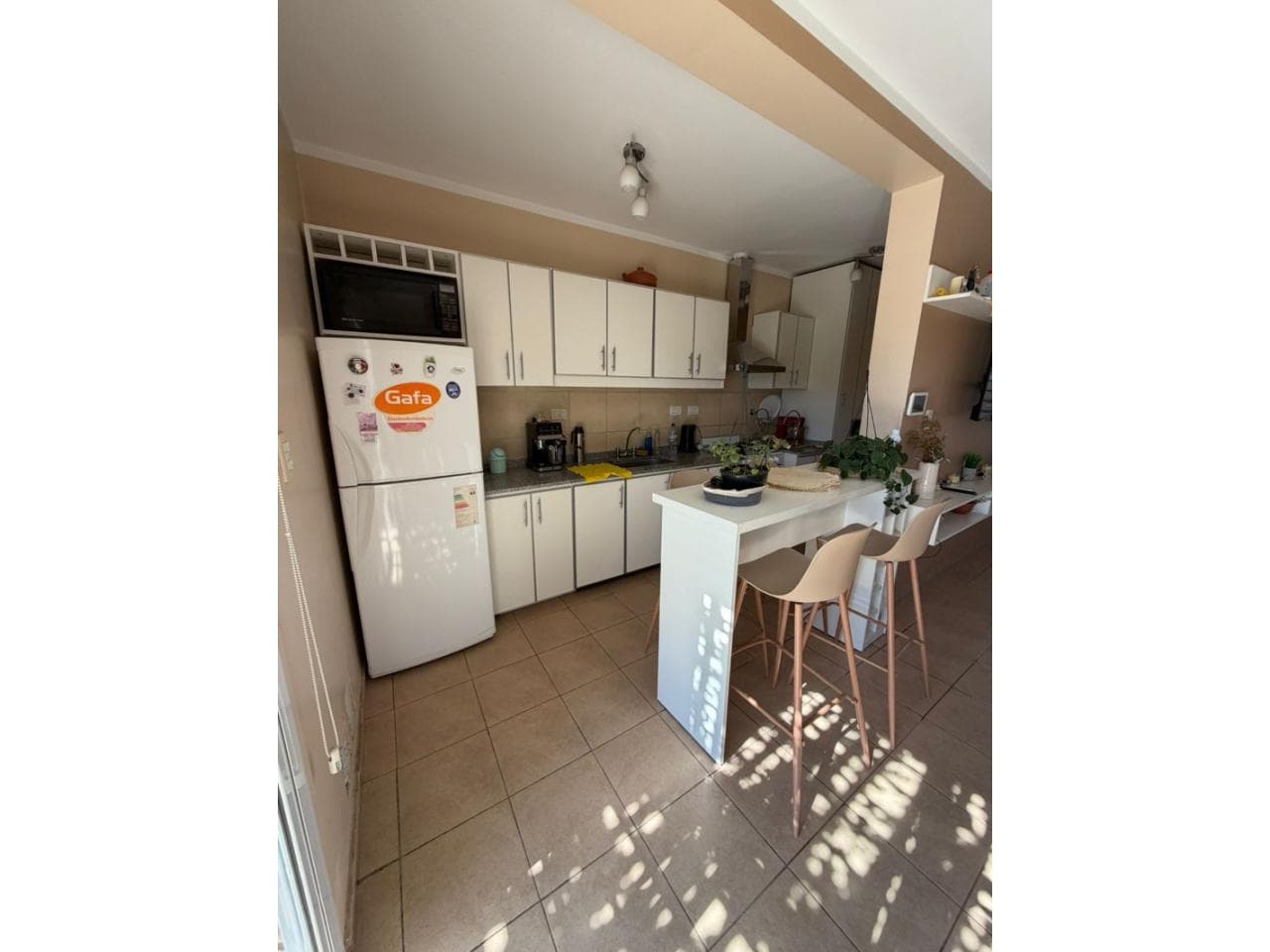 Alquiler Casa Barrio Cerro Grande De 3 Dorm Y 2 Banos Con Piscina Y Cochera. Pocito