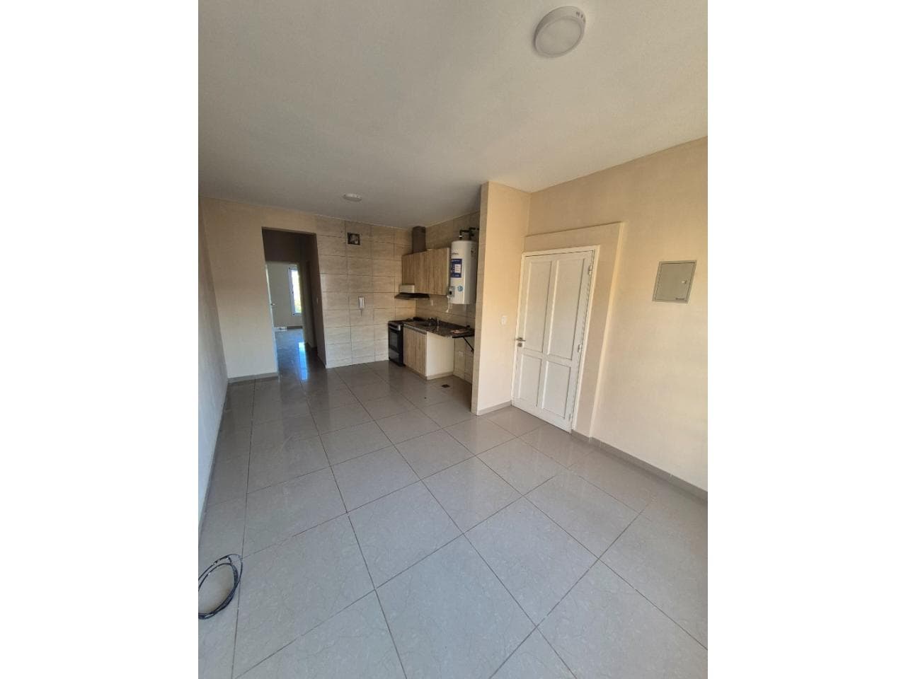 Departamento En Alquiler. Pocito. A Metros De 11 Y Av. Aberastain
