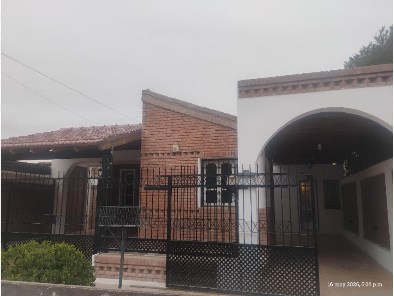 Casa Zona Calle Cabañas (manuel Zaballa ) Pasando Libertador Rivadavia
