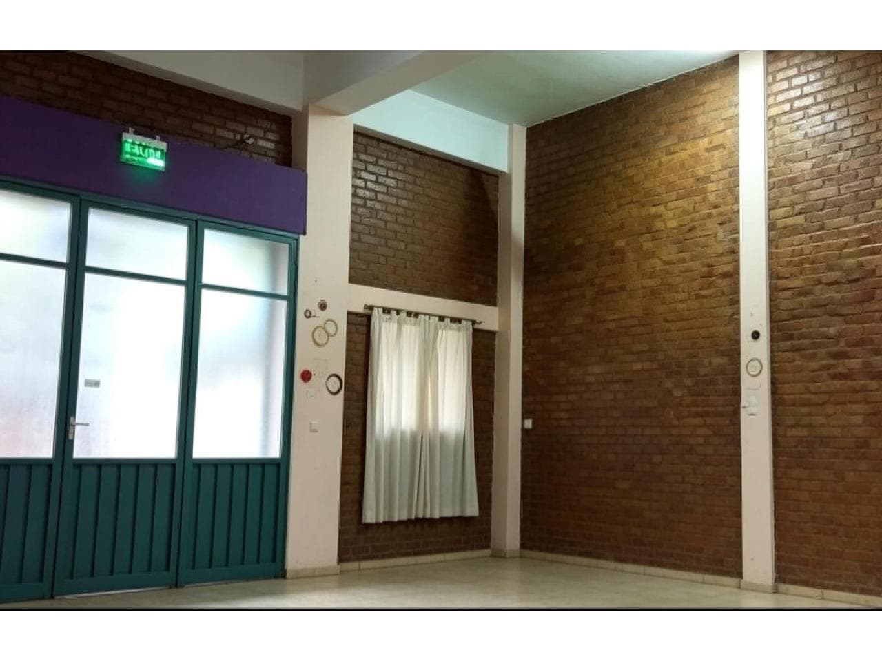 Alquiler Salón Comercial En Capital