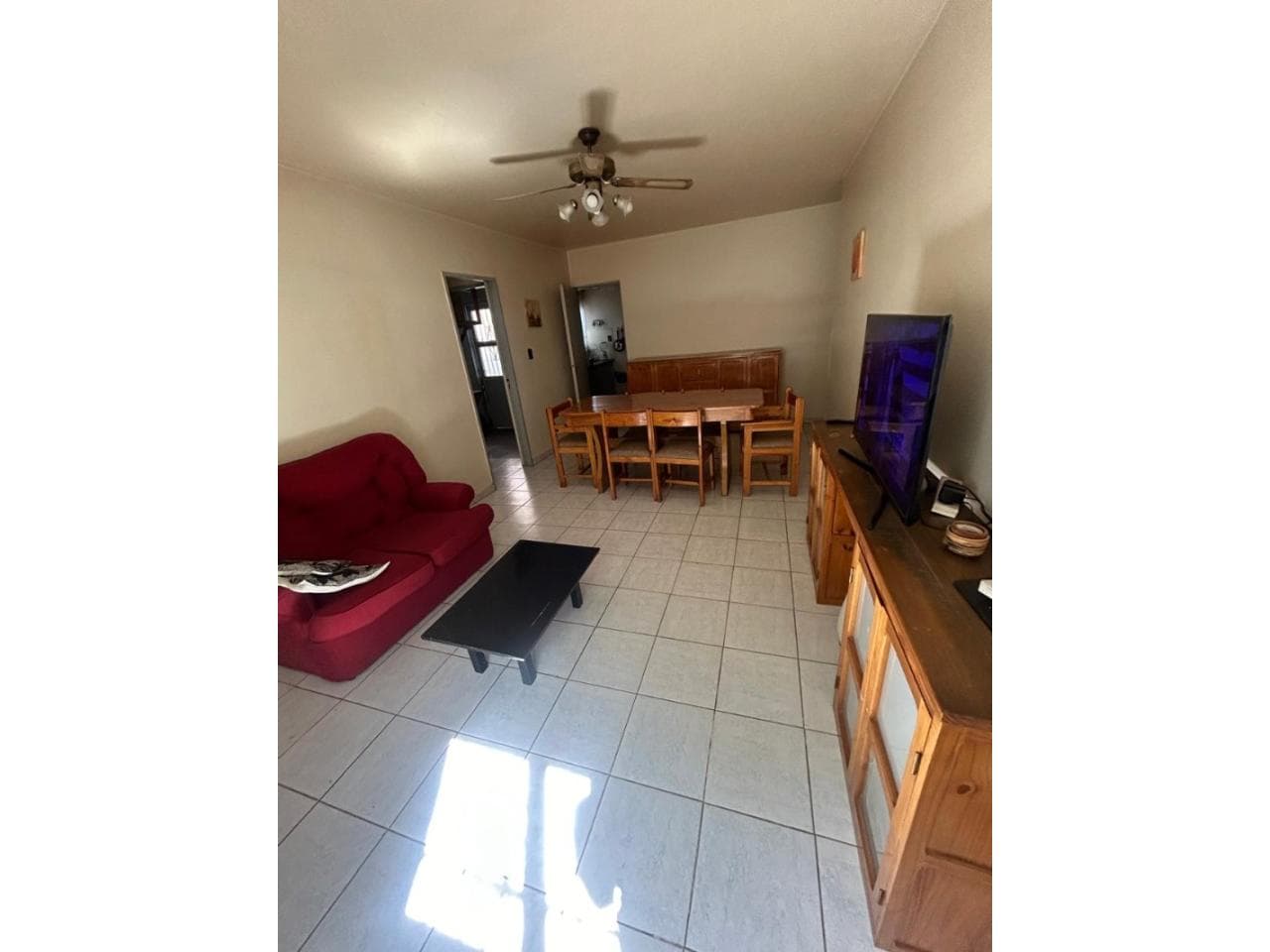 Vendo/ Departamento, Planta Baja.
