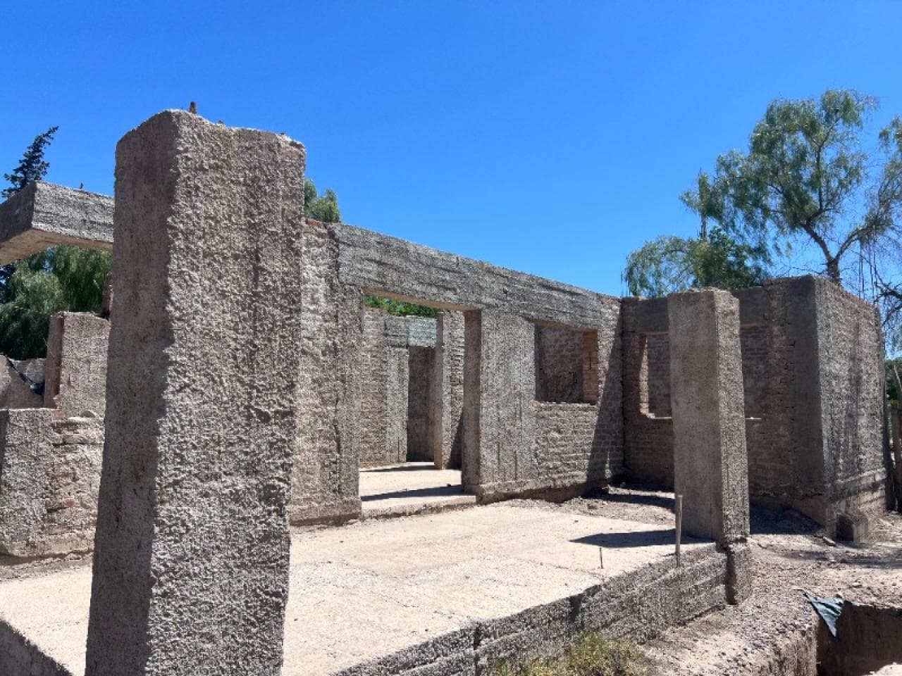 Venta Casa En Construcciónn A Altura De Loza En Rivadavia