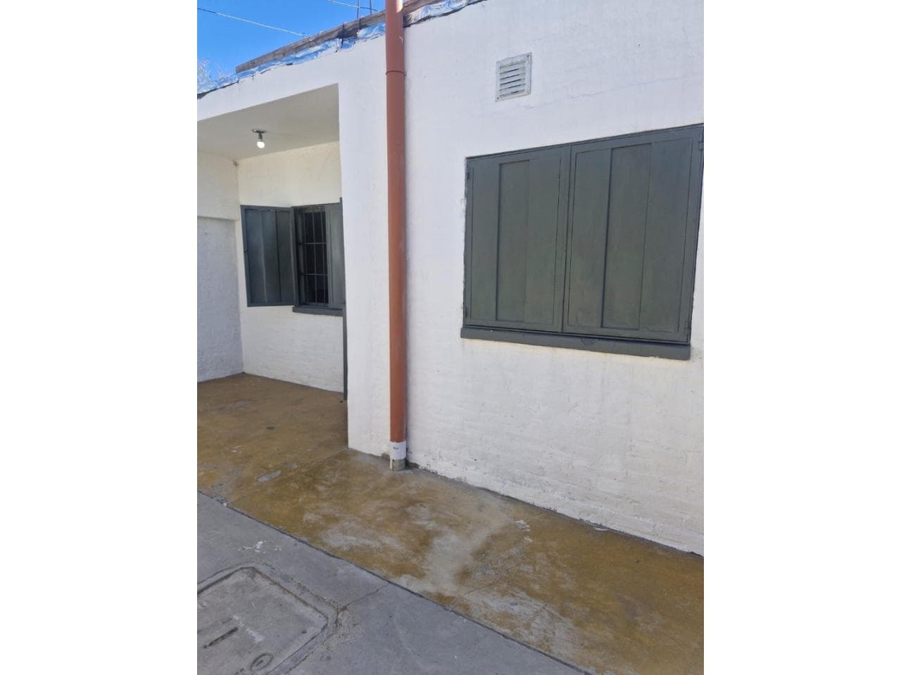 Alquiler. Casa Con 2 Habitaciones. Pocito
