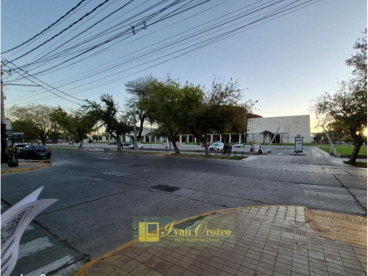 Venta Departamento De 3 Dormitorios A Metros Del Teatro Del Bicentenario