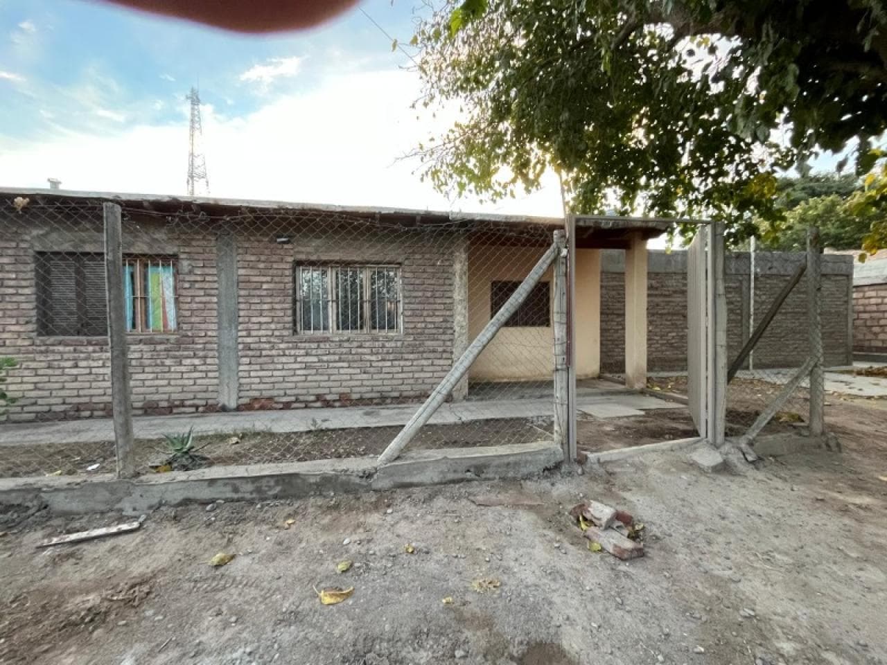 Alquiler Casa Zona Mayorista Yaguar Santa Lucia