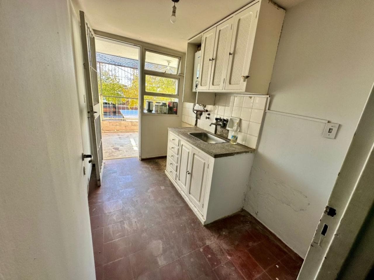 Venta - Departamento En Barrio Aramburu, 3 Dormitorios - Rivadavia