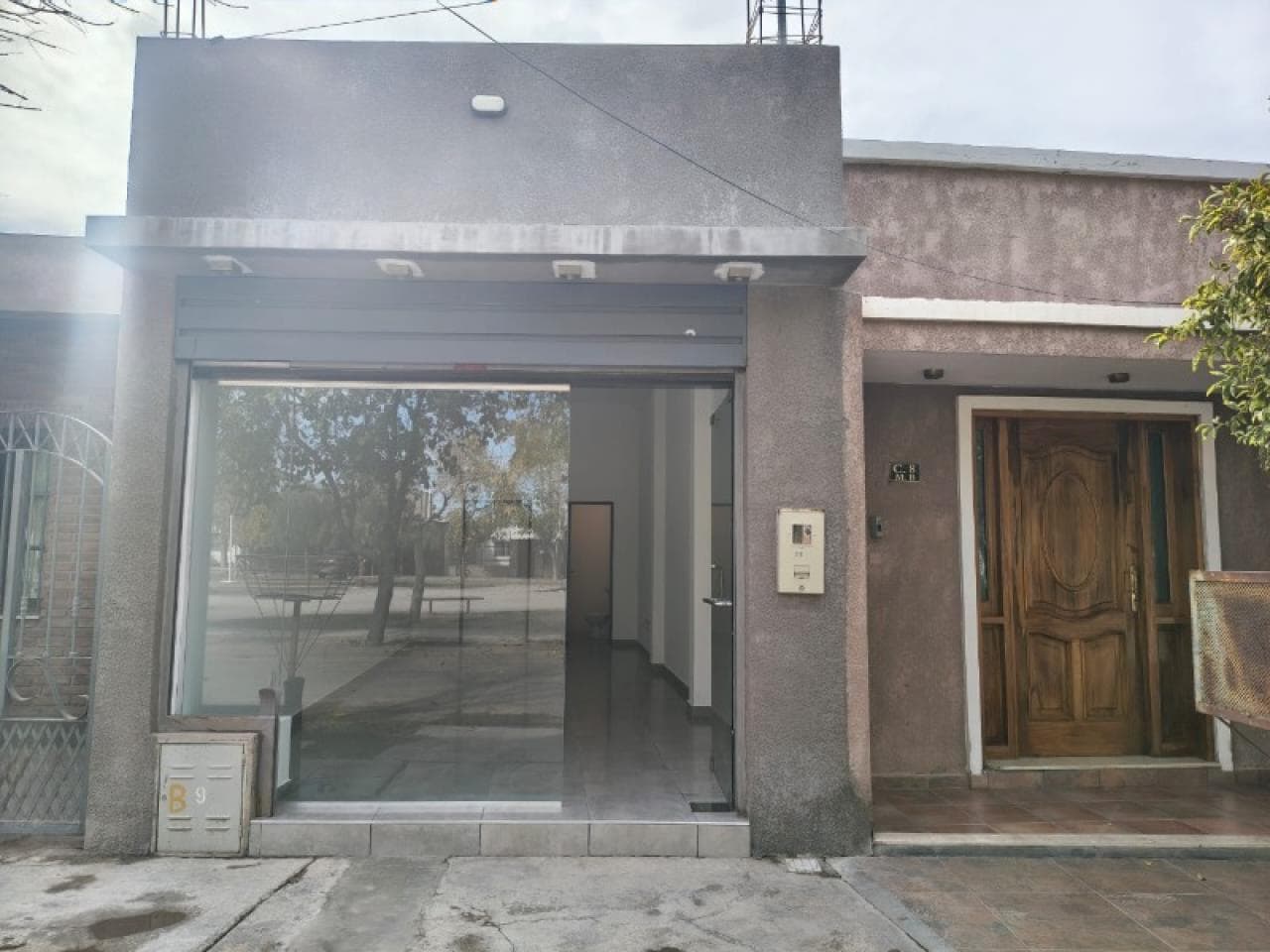 🔶 Habitar Alquiler 🔶 Local Rawson. Local Comercial A Estrenar En Rawson.  Zona Uvt. Bº Reina Mora.