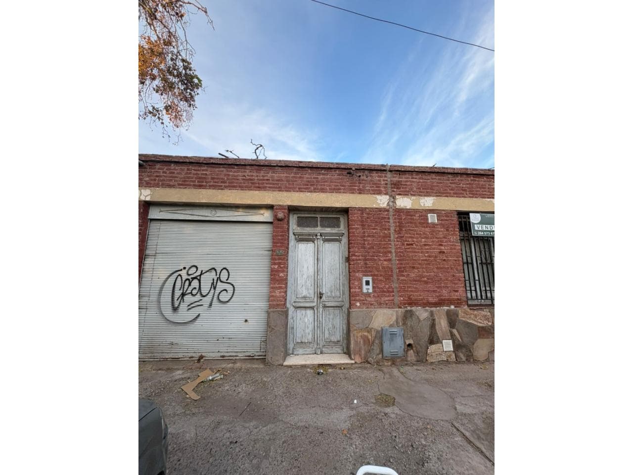 Venta Gran Oportunidad De Inversion De Lote En Hipolito Yrigoyen