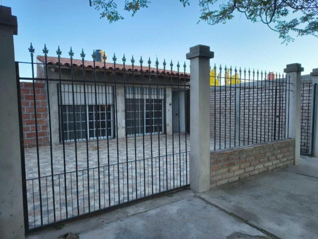 Venta Casa Sobre Calle Rodriguez. Chimbas. Mls#420981151-46