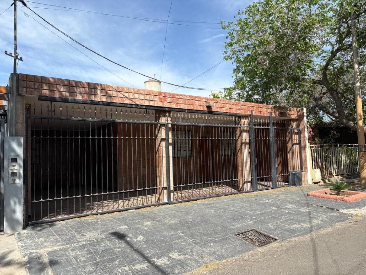 Casa En Alquiler B° Jardin Municipal