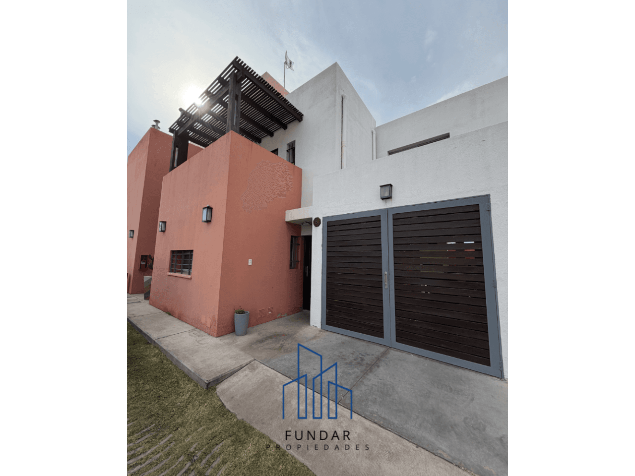 Alquiler Hermoso Duplex En Barrio Privado Tierra De Arenas - Santa Lucia