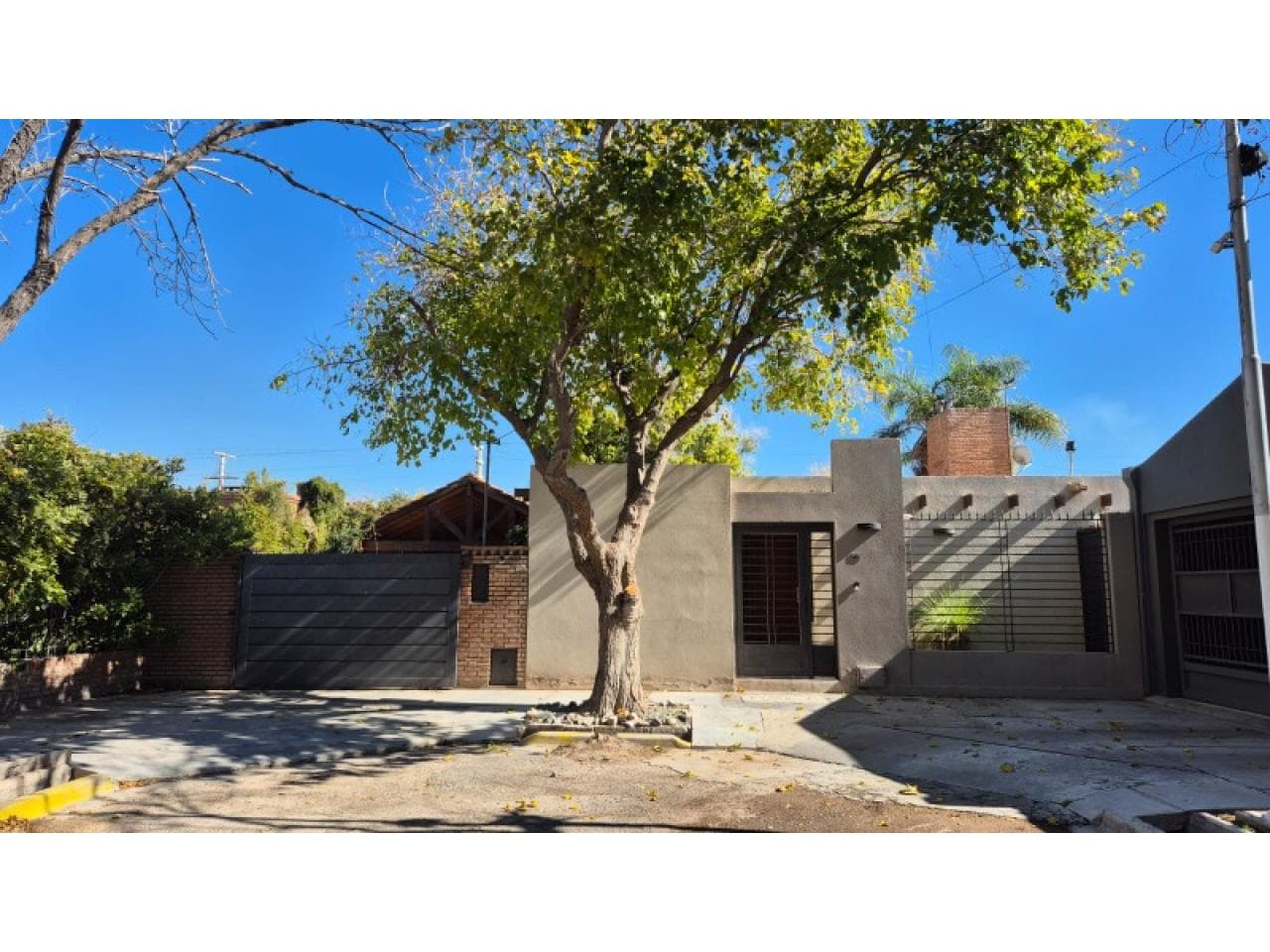 Venta Casa Rivadavia - B° La Cabaña