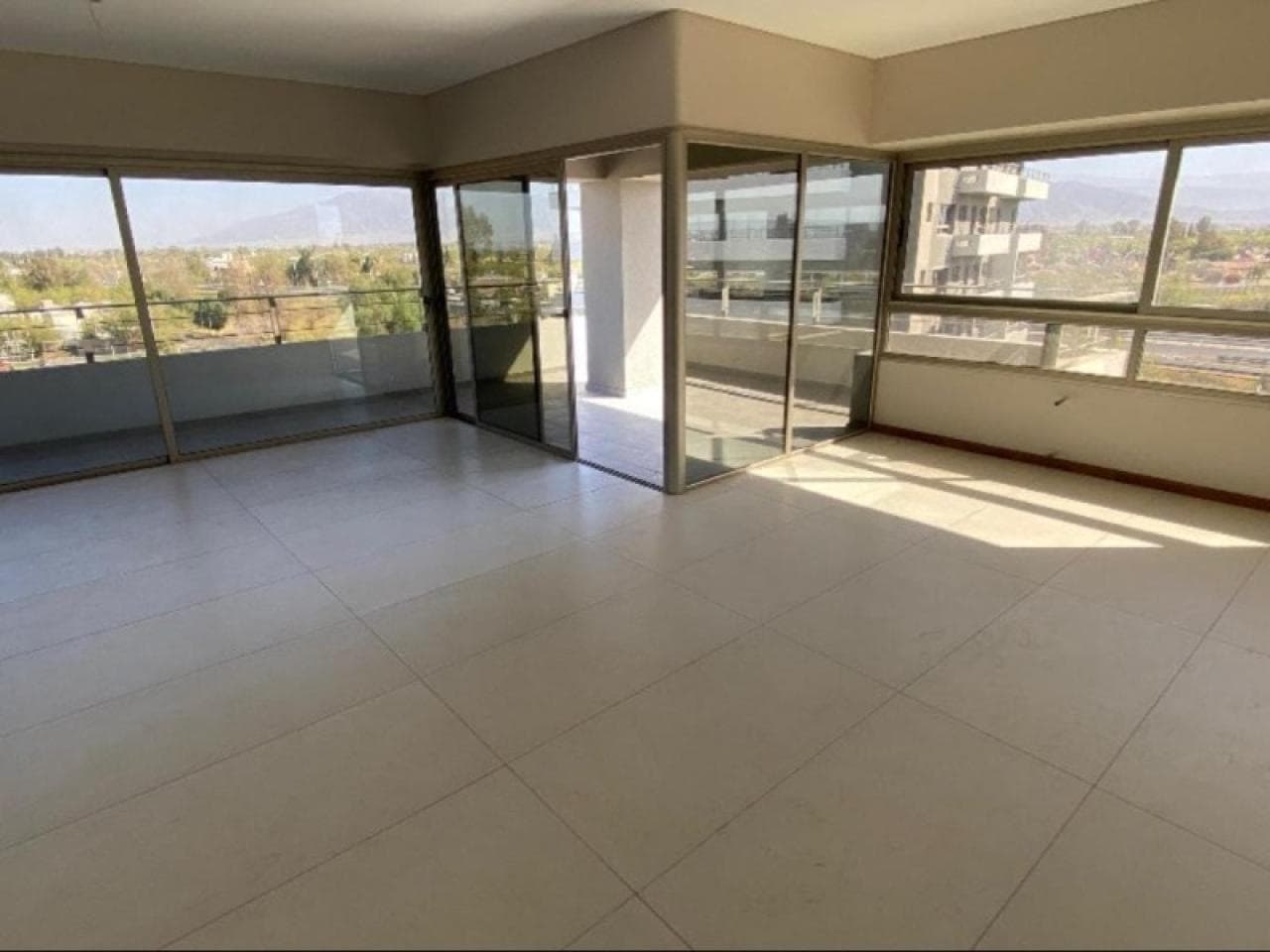Venta Departamento A Estrenar De Dos Dormitorios Catamaran 12. Capital