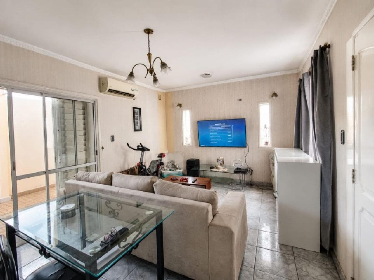 Venta Casa Semiamoblada, 3 Dormitorios. Santa Lucia. Mls#420981133-104