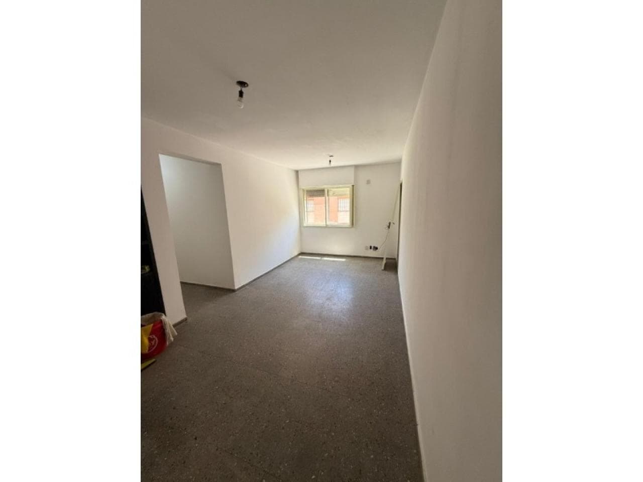 Venta  3 Dorm - Amplio Departamento En Barrio Enoe Bravo