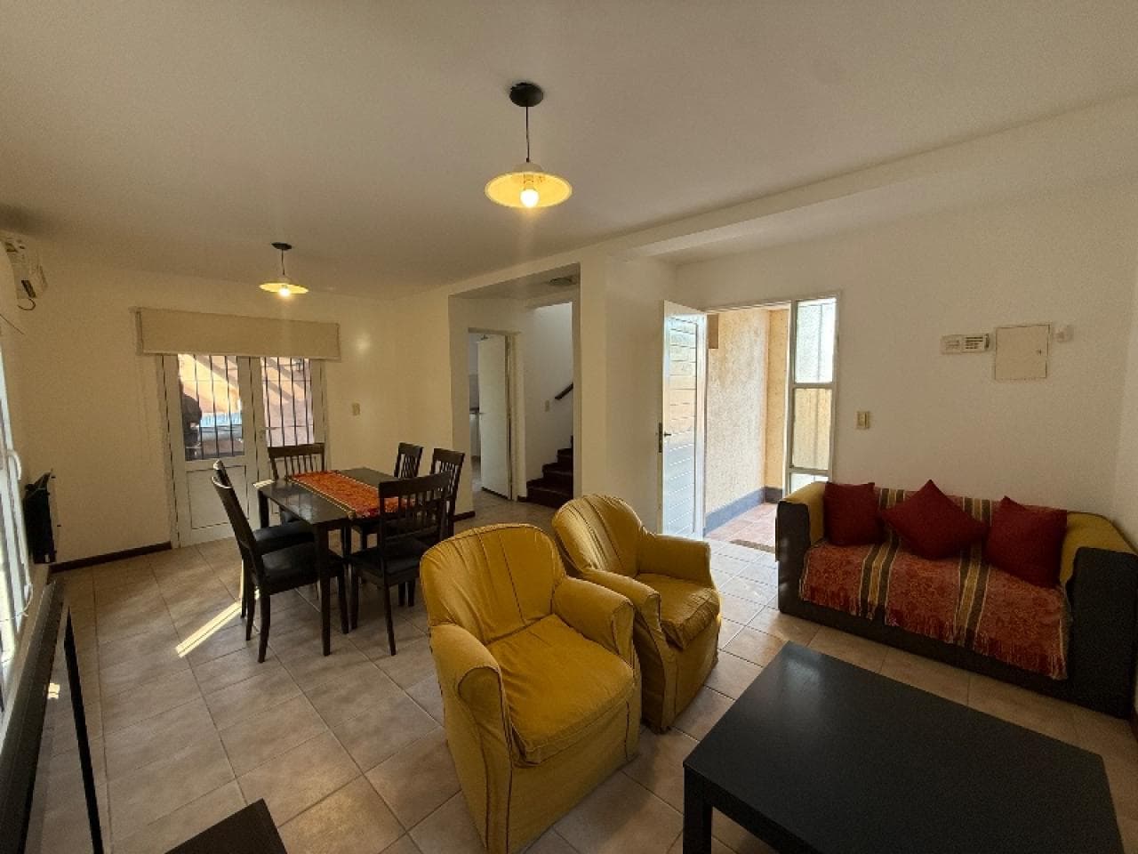 Alquiler Casa Amoblada - Rivadavia