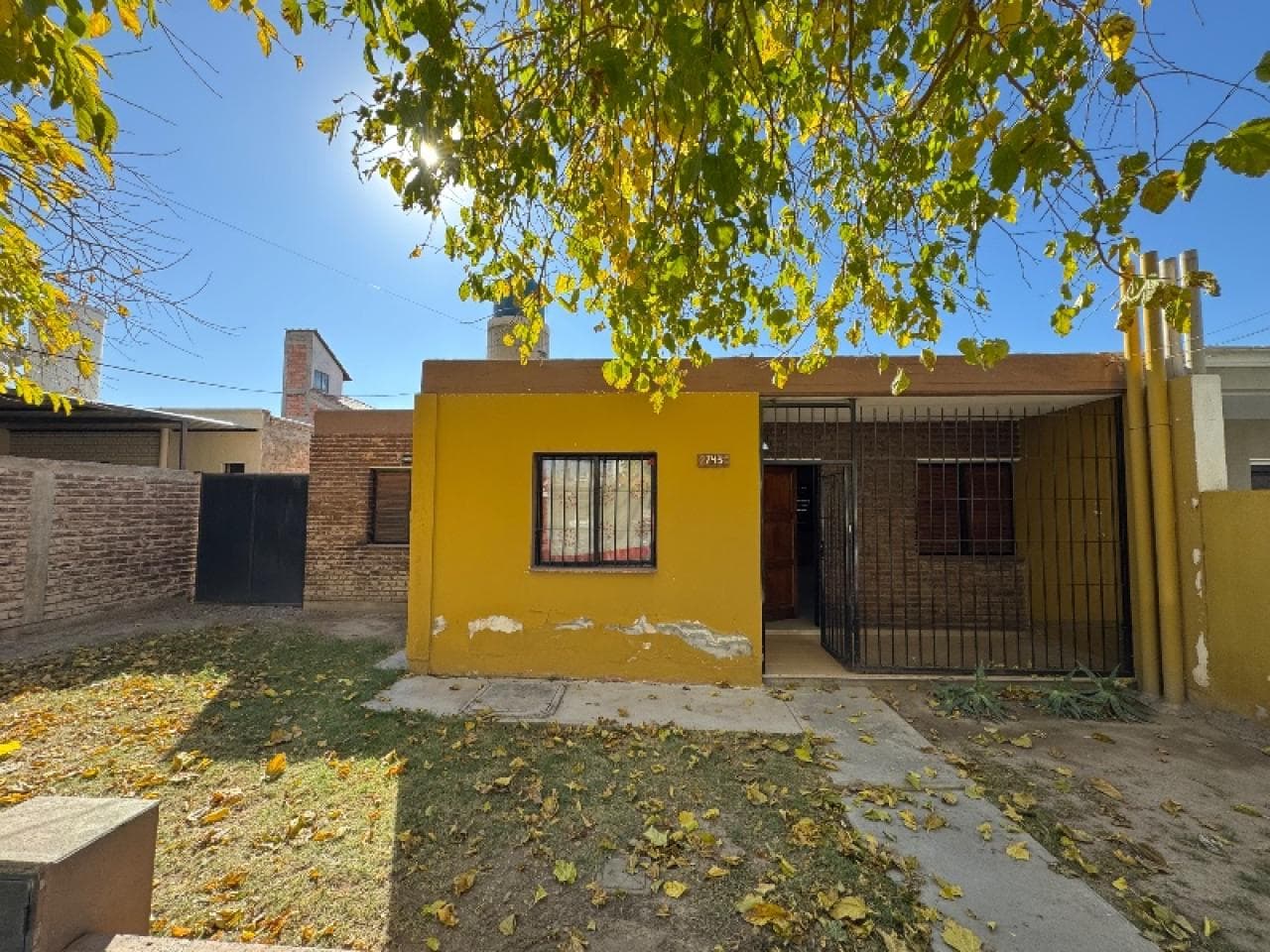 Venta Casa En Rivadavia