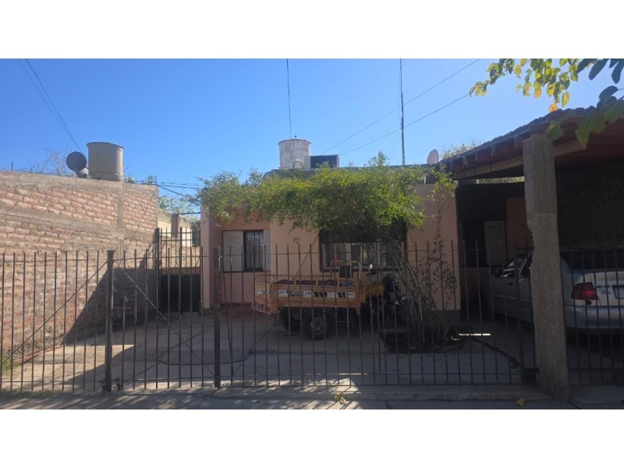 Venta- Casa 3 Dormitorios, 1 Baño- Chimbas