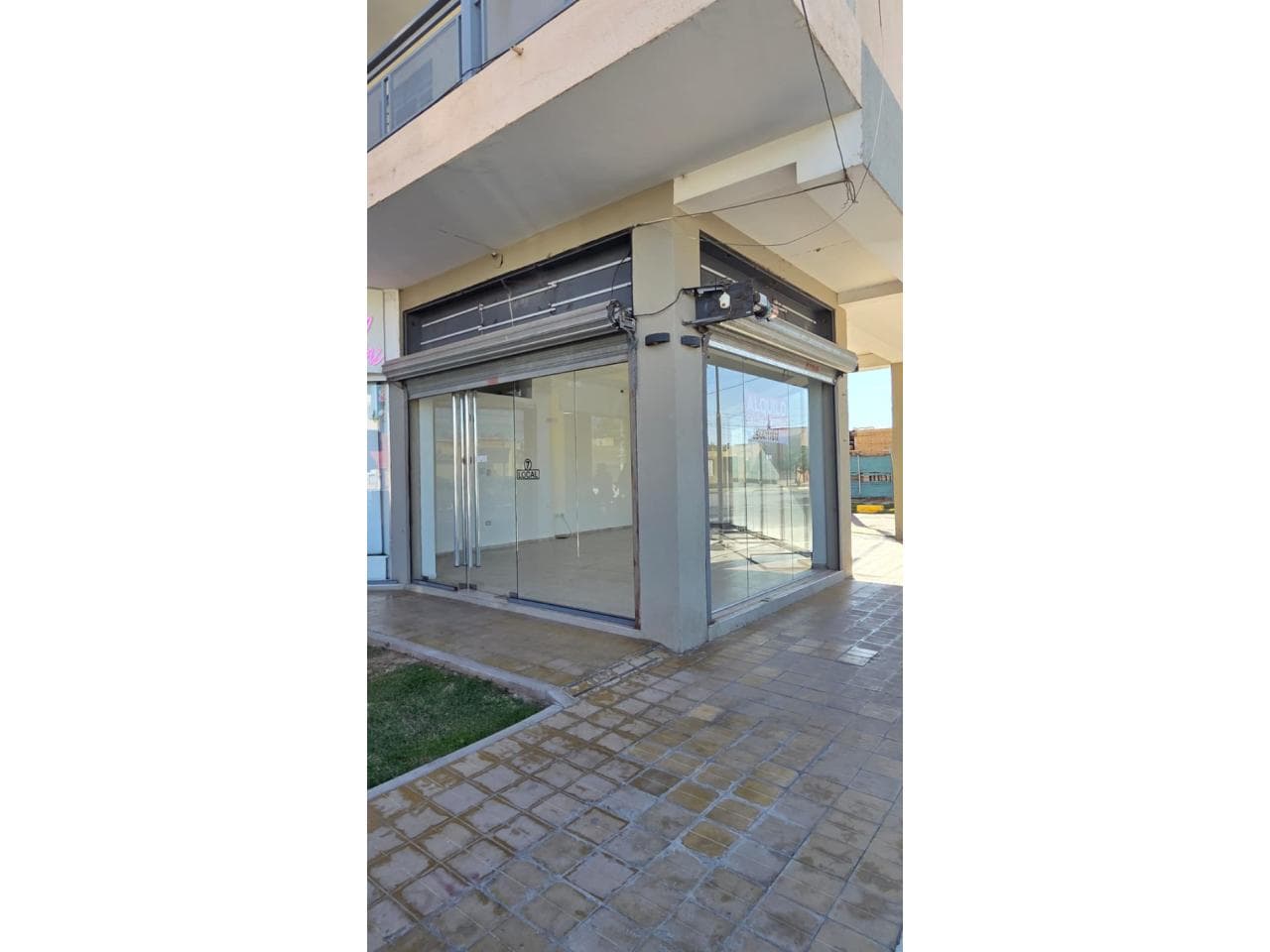 Alquiler Salón Comercial En Rivadavia
