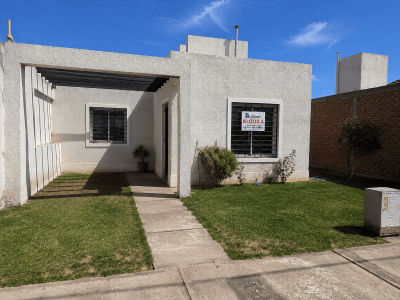 📍 Alquiler De Casa En B° Natania 65 | 3 Dormitorios