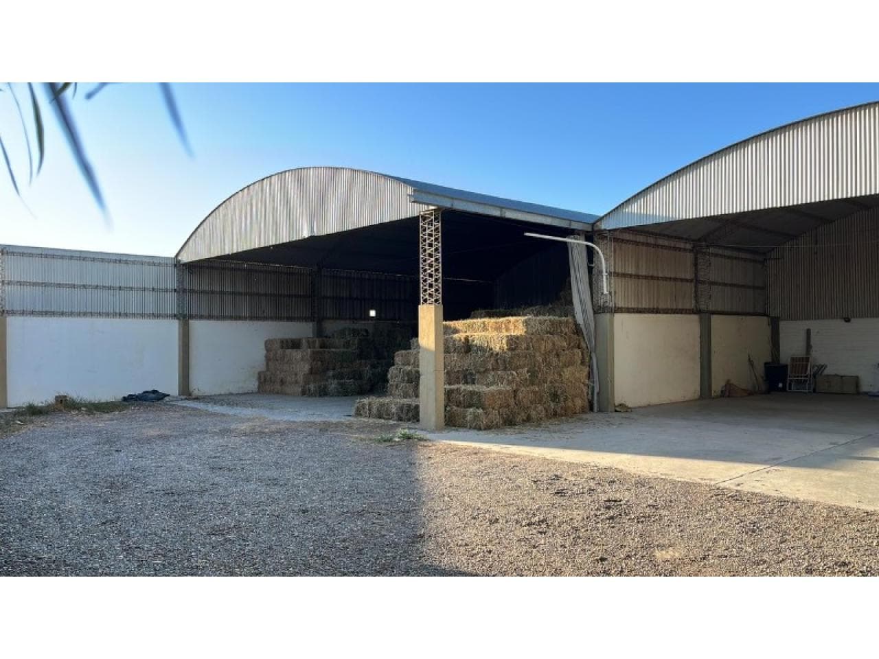 Alquiler Importante Complejo Galpones En Pocito -3000m2