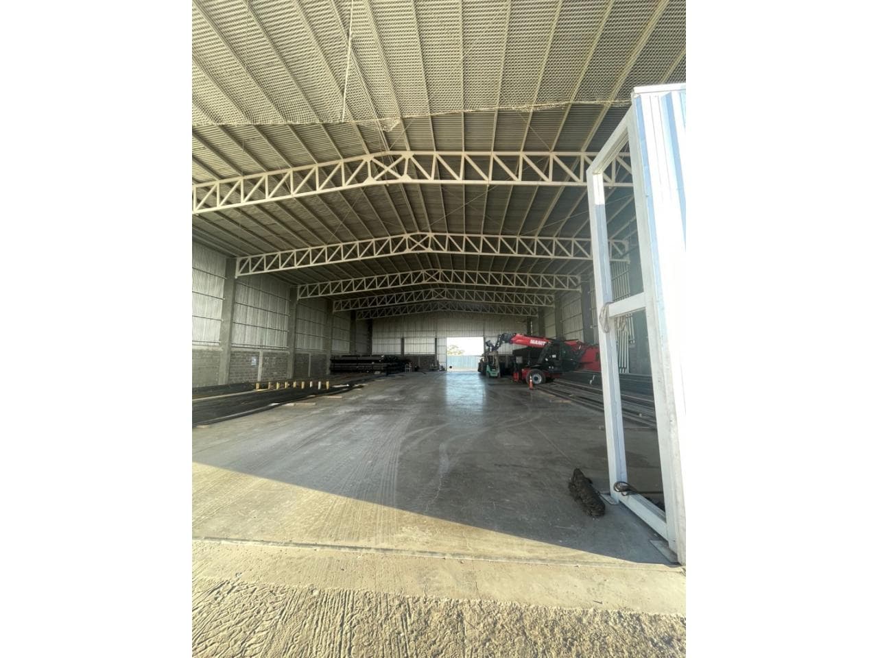 Venta Galpon - Nave - 22.967 Mt2 - Todos Los Servicios - Listo Para Escriturar.