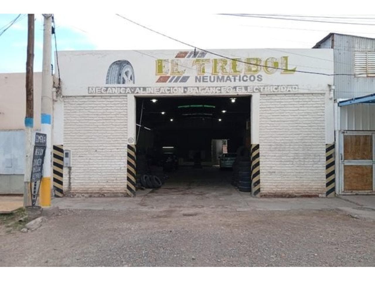 Venta. Galpón De 196 M2. Rawson. Mls#420981160-40
